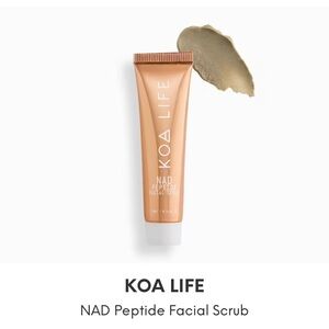 KOA LIFE NAD Peptide Facial Scrub - Gold